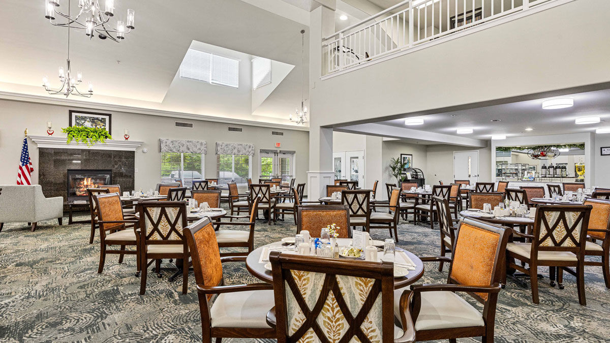 The dining room at Oak Park Retirement set for mealtime